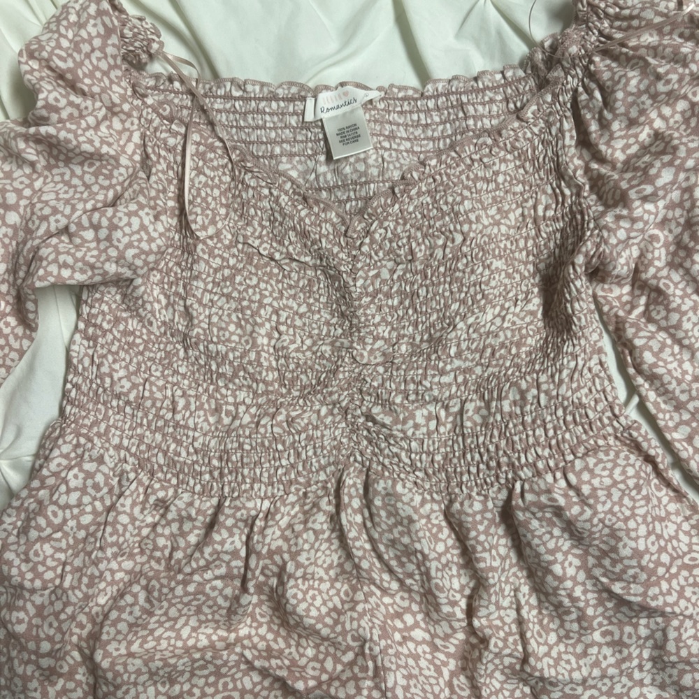 cute light weight top